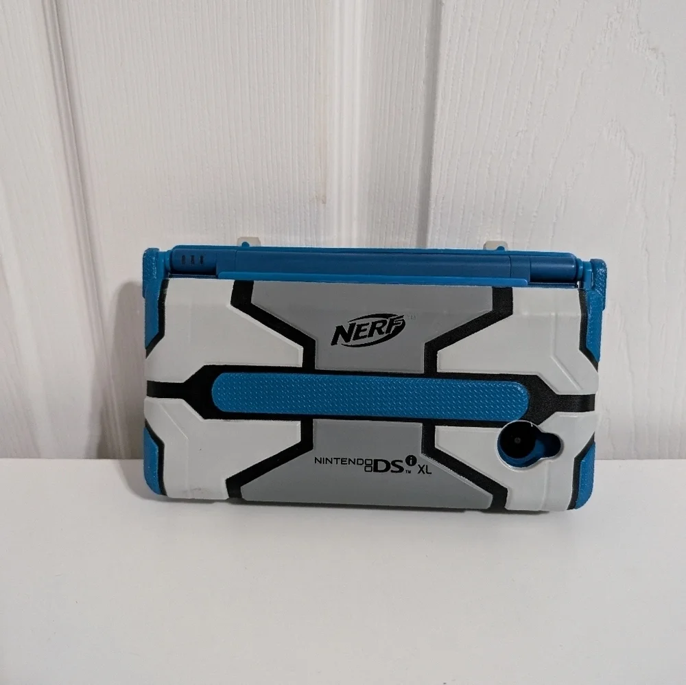 Nintendo DS XL Blue Nerf Case Stylus Game No Charger